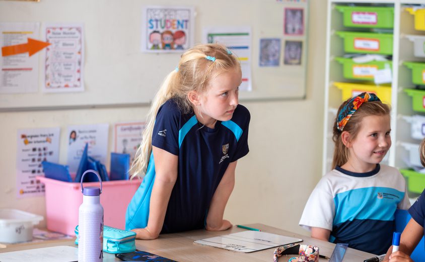 FRS 2673 children learning in maths active class