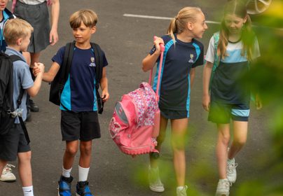 children arriving at Sant Agustí school