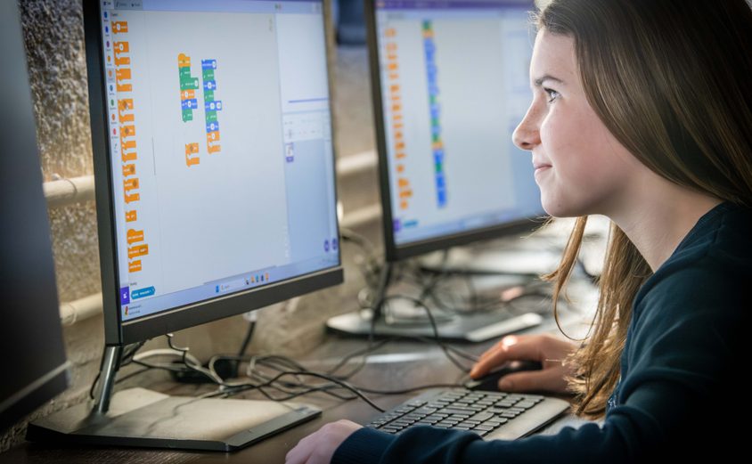 Secondary girl programming in the computer lab