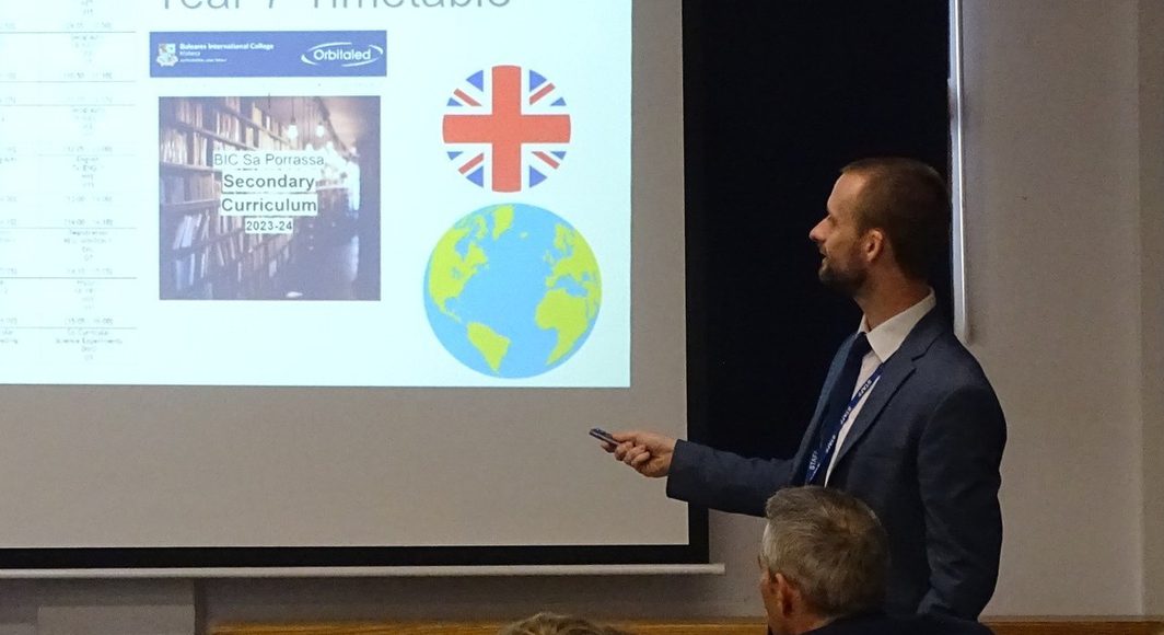 Timetable at Sa Porrasa